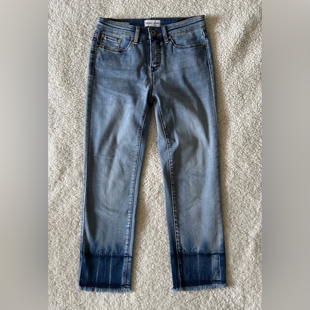 Tribal Mid-Rise Crop Jeans size 0 light blue